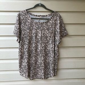❤️ NWT 1X Eliane Rose Animal Print Top